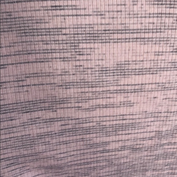 LulaRoe Classic T - Picture 2 of 4